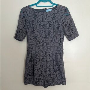 CeCe by Cynthia Steefe Feminine Gray Lace Romper with Short Sleeves - Size 6